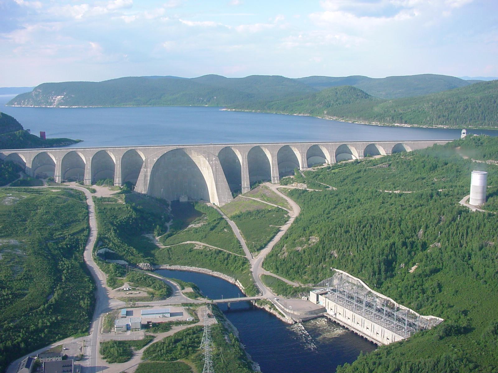 HydroQuebec Dam flooding the forest